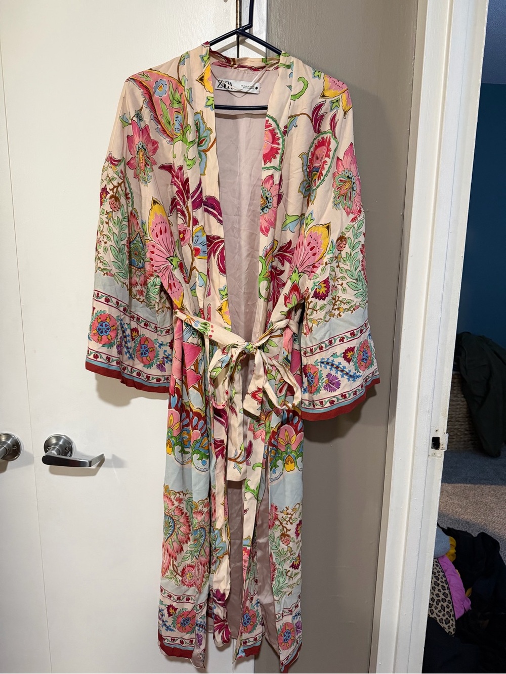 Zara Pink Floral Tie-Waist Kimono